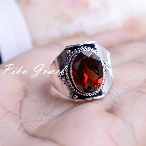 Facettierter granat oval - facettierter,
