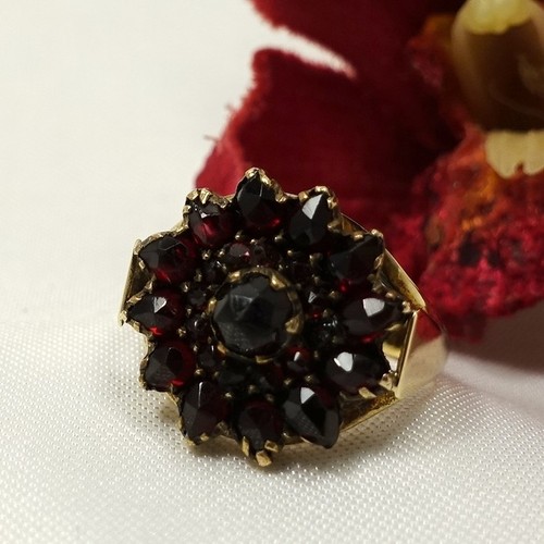 Granat ring 585 - 585, garnet