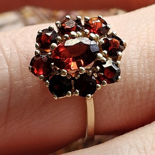 333 gelbgold ring mit rotem - gelbgold,