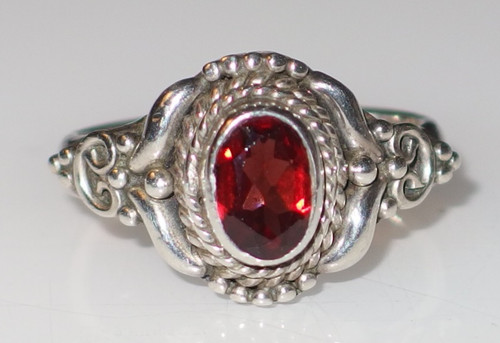 Oval 8eck rot granat ring - 8eck,